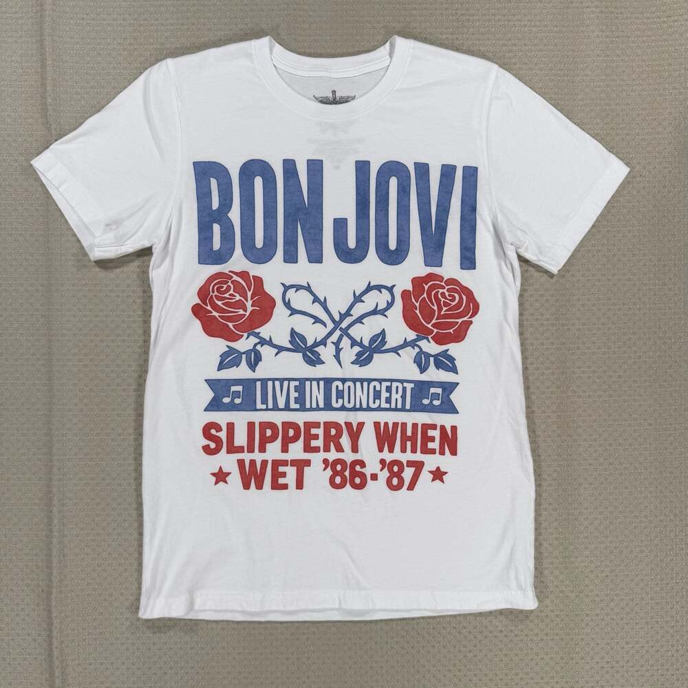 Bon Jovi Slippery When Wet Live In Concert 86-87 Graphic T-Shirt